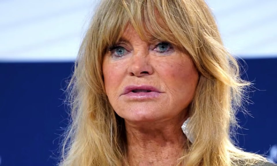 Goldie Hawn’s heartbreaking health update brings fans to tears.