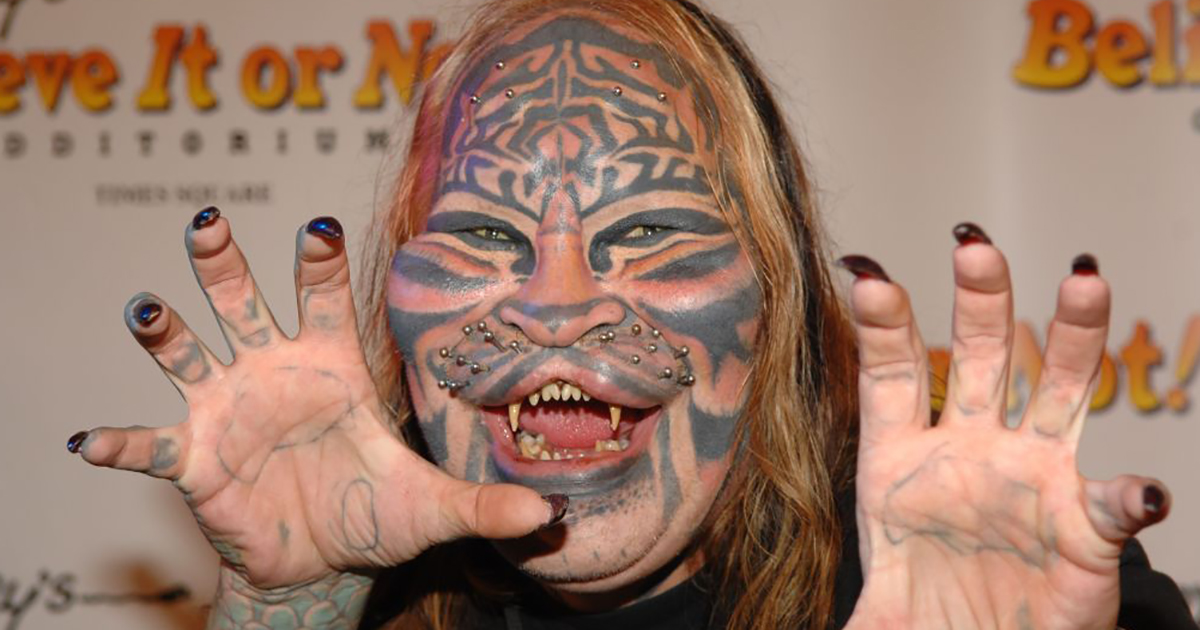 Stalking Cat AKA Dennis Avner: How he died is so sad