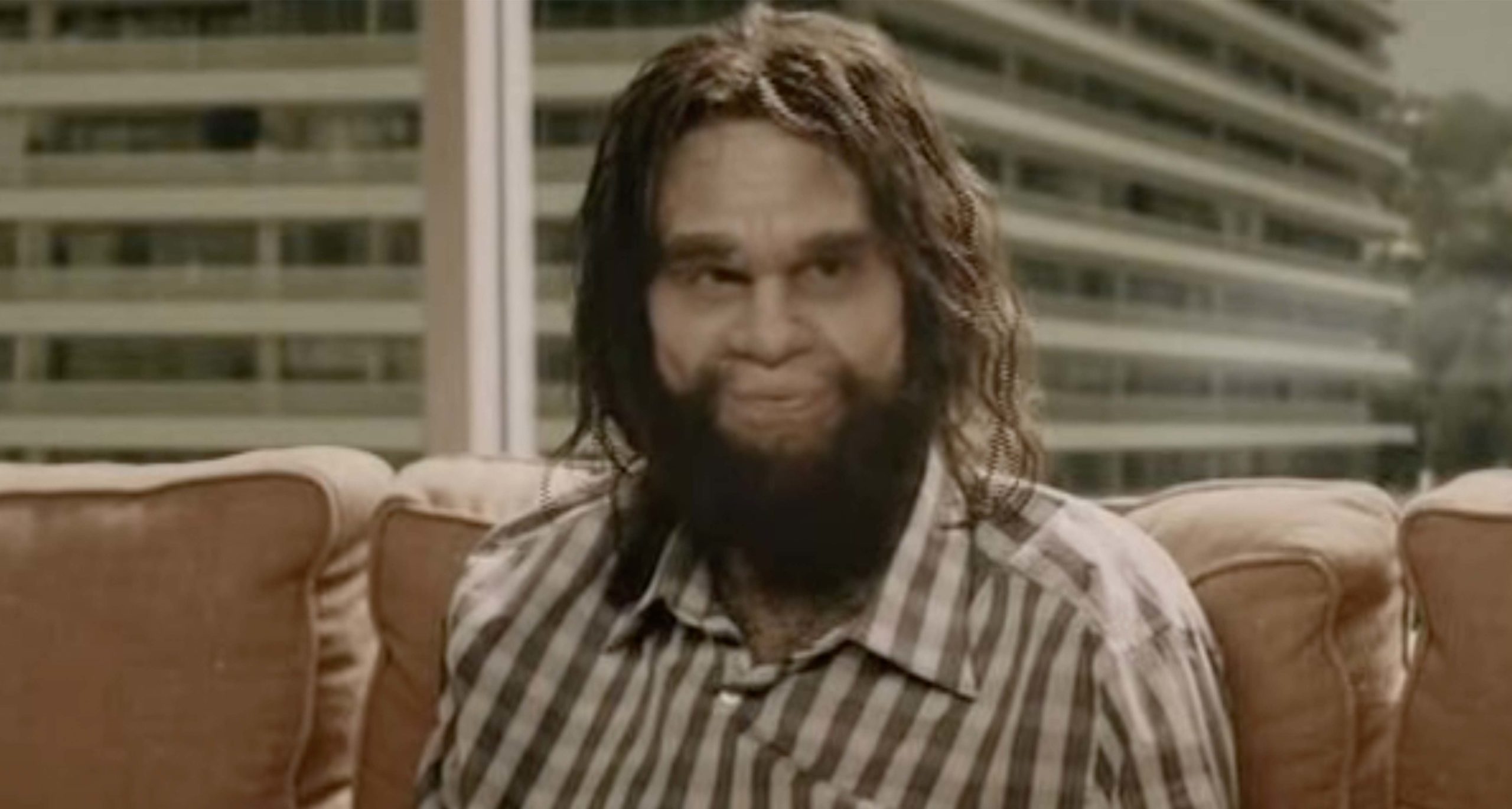 “Nobody knows it’s me”: Actor behind the original Geico Caveman speaks out – recognize him?