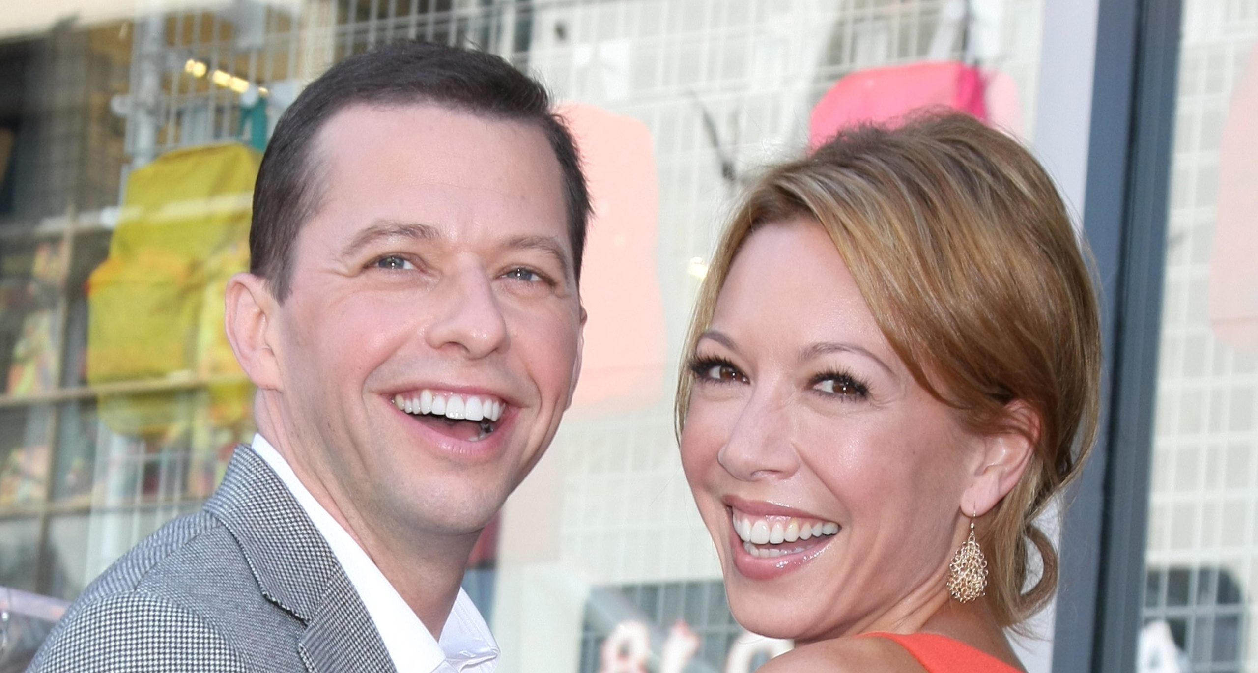 Jon Cryer’s 1st kiss with wife Lisa was on set after she thought he could be her “new best gay friend”