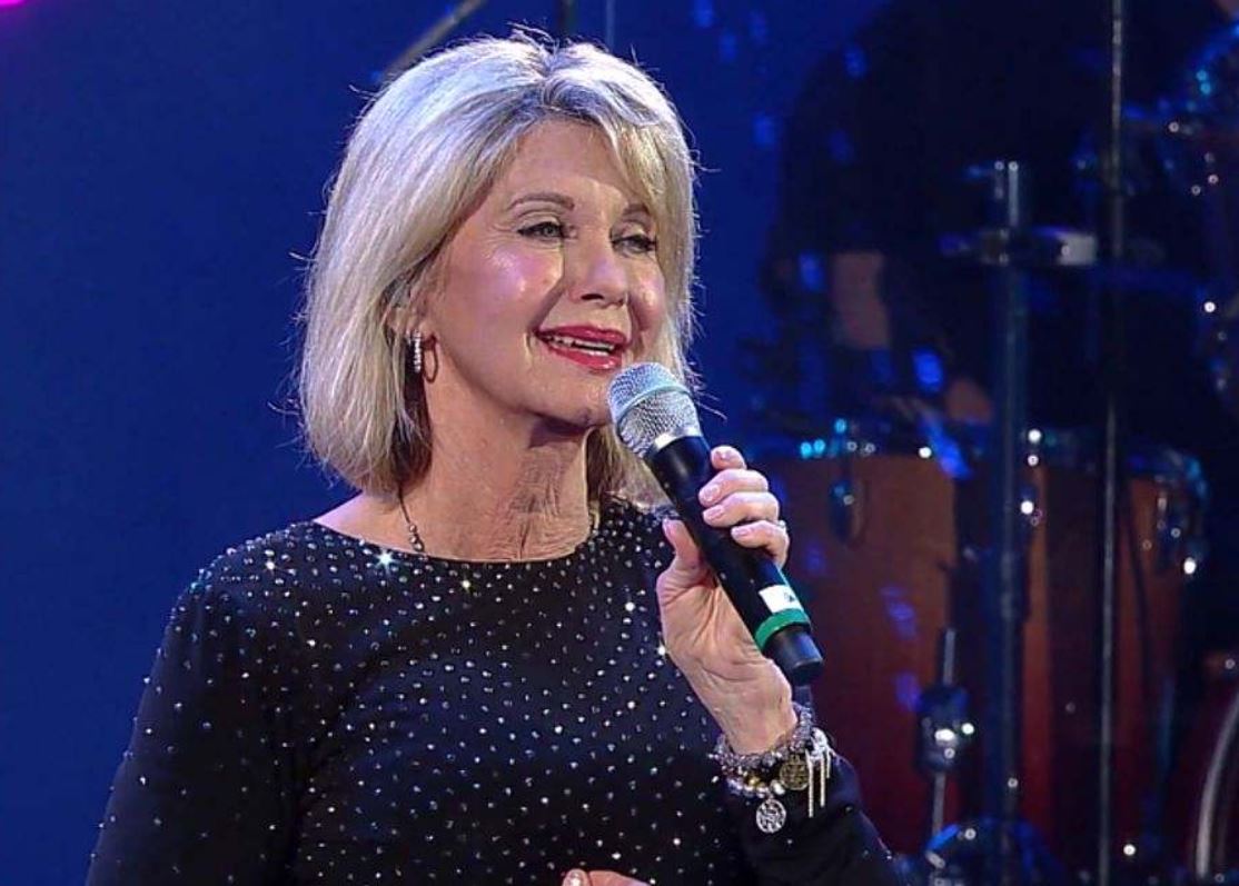 Watch newly unearthed footage of Olivia Newton-John and Dolly Parton singing ‘Jolene’