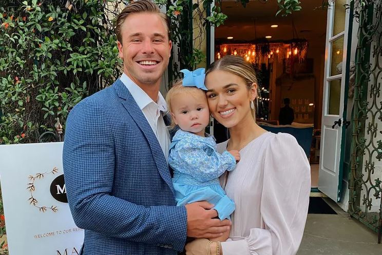 Sadie Robertson Says She’s ‘Less Shallow’ During Second Pregnancy: ‘I’m Creating Life Inside of Me’