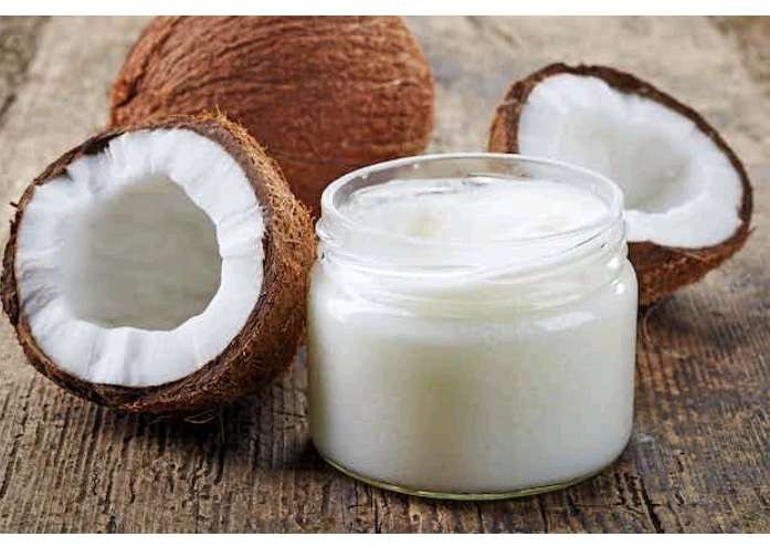 Coconut Oil Can Make You Look 10 Years Younger If You Use It For 2 Weeks This Way