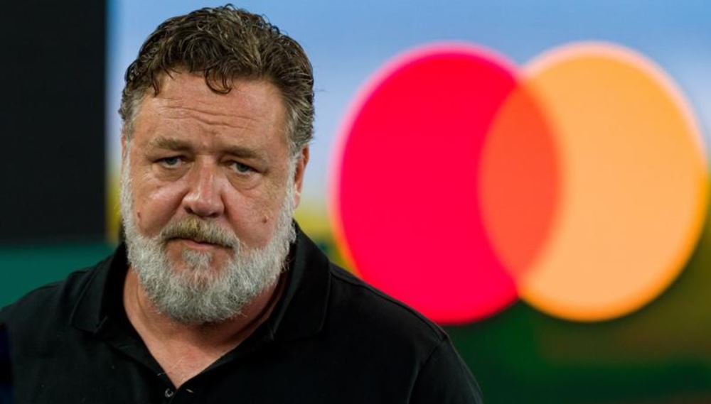 Russell Crowe’s 16-month-old puppy dead after being ‘hit by a truck’