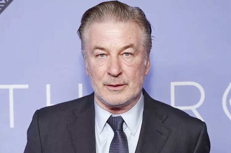 Alec Baldwin Remembers His Mom One Year After Her Death: ‘We Miss Her’