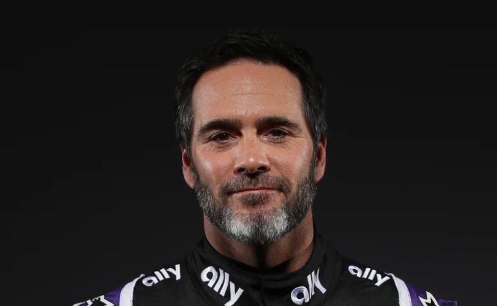 Nascar Star Jimmie Johnson Suffers Horrific Family Tragedy