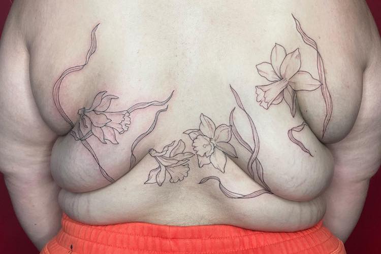 Artist Creates Body Positive ‘Roll Tattoos’ That Celebrate Fat Bodies Just As They Are