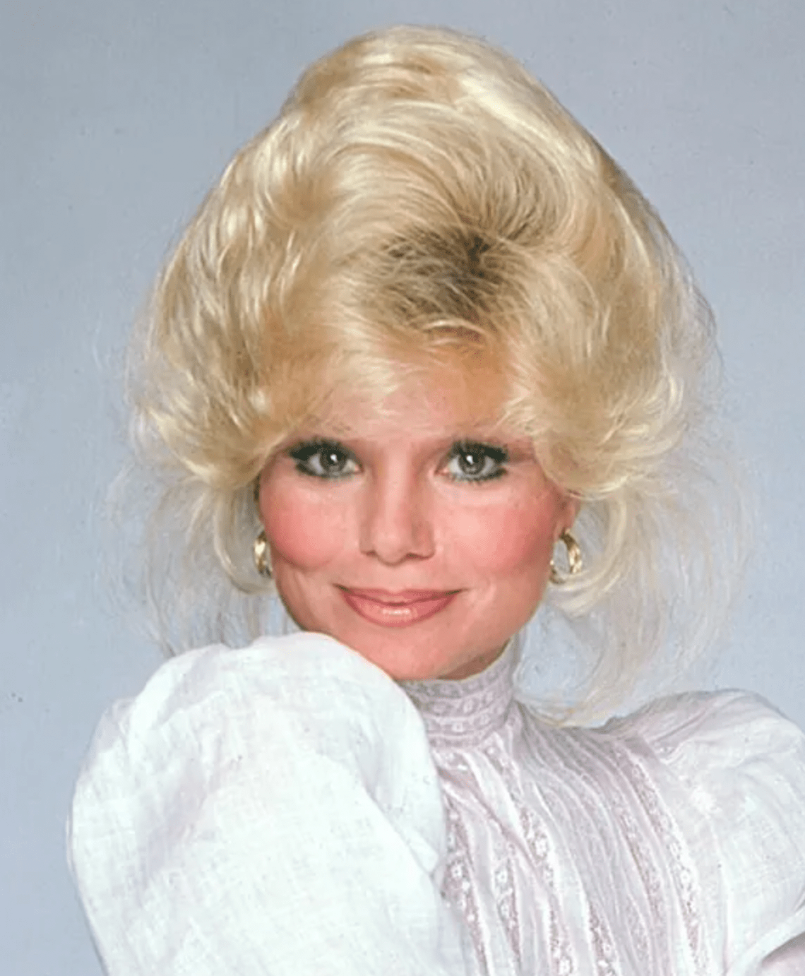 Timeless Beauty: Legendary Actress Loni Anderson, Radiant and Beautiful at 78!