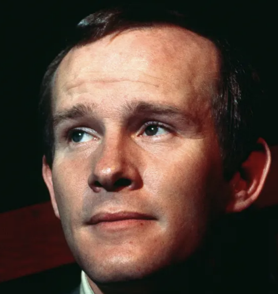 One Half Of The Famed Comedy And Music Duo The Smothers Brothers Dies 