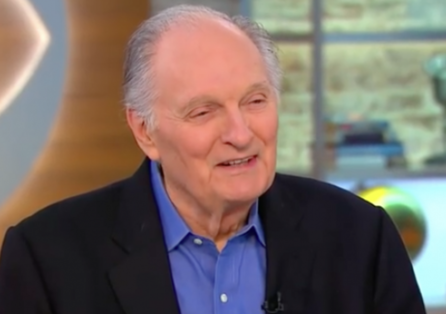 You Remember Him In MASH, But Alan Alda Just Revealed Some Devastating News