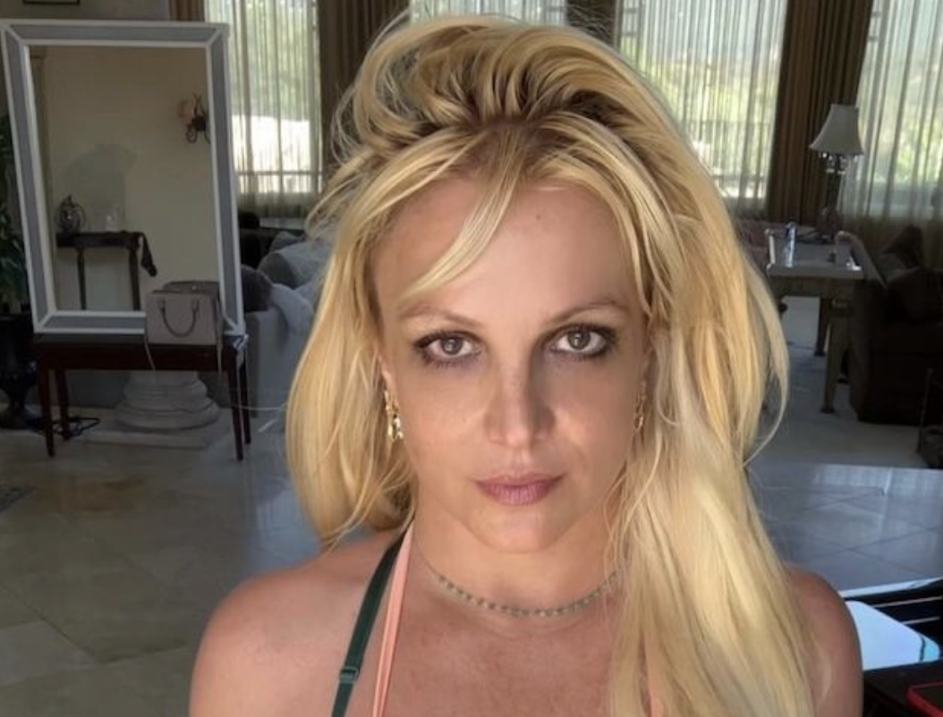 Britney Spears Says She’s Changing Her Name Amid ‘Having a Hard Time Understanding English’