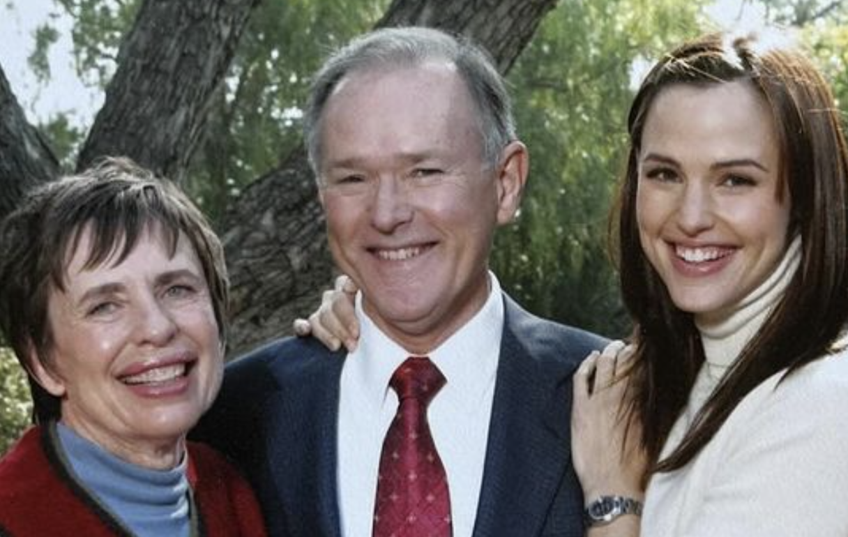 Jennifer Garner’s Beloved Father Passes Away at 85: ‘Your dad sounds a lot like mine’