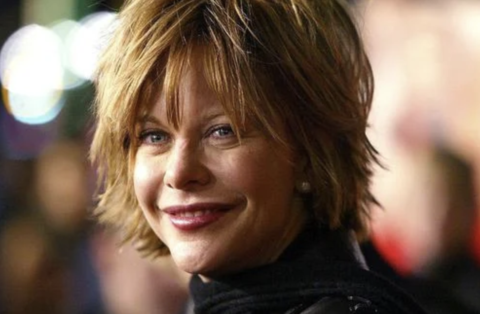 Fans Say Meg Ryan, Who Returned to Hollywood as a Single Mother, Now Looks Like A “Doll That Needs Repair”