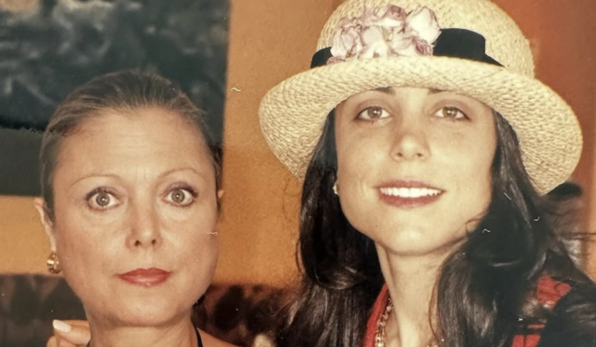 Bethenny Frankel Shares Devastating Statement Announcing the Death of Her Complicated Mom