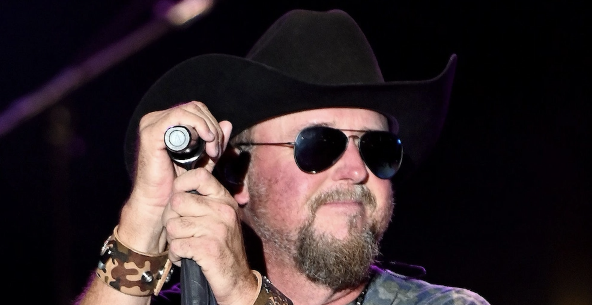 Colt Ford has said that he had a heart attack at the Dierks Bentley show and that he “passed away twice.”