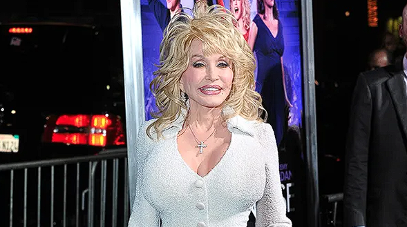 Dolly Parton criticised for appearing “cheap” and “ugly” – but she’s hit back