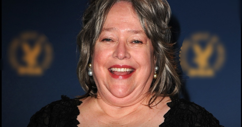 ‘Doesn’t Look Healthy’: Fans Worry about Kathy Bates’ Appearance at the 2024 Emmy Awards after She Lost 100 Lbs