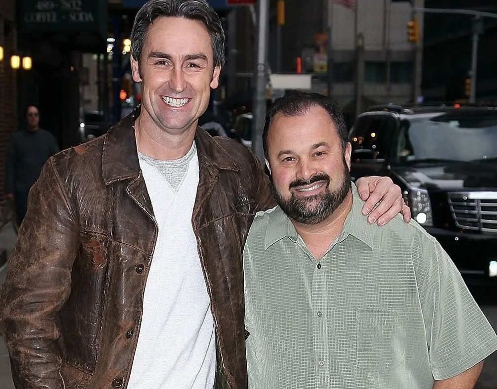 ‘American Pickers’ Star Passed Away At 60 & Cause Of Death Revealed