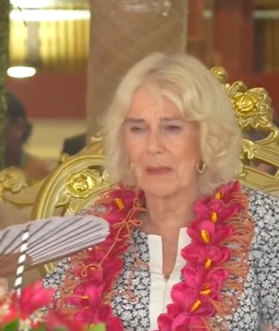 Queen Camilla crying during the Samoa farewell, posted on October 28, 2024 | Source: TikTok/dailymailroyals